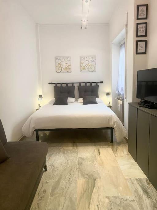 Golden Valley House 4-8 Pax - Box Auto Metro B1 Conca D'oro Treno Val D'ala Appartement Rome