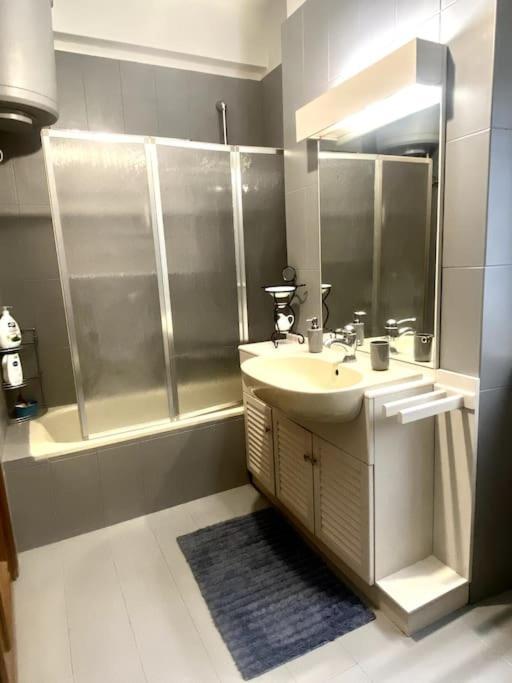Golden Valley House 4-8 Pax - Box Auto Metro B1 Conca D'oro Treno Val D'ala Appartement *
