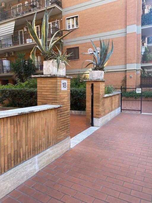 Golden Valley House 4-8 Pax - Box Auto Metro B1 Conca D'oro Treno Val D'ala * Rome
