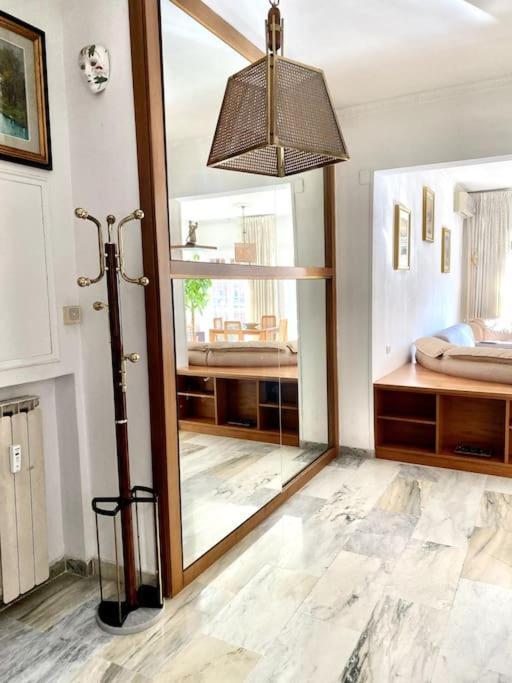 Golden Valley House 4-8 Pax - Box Auto Metro B1 Conca D'oro Treno Val D'ala Appartement